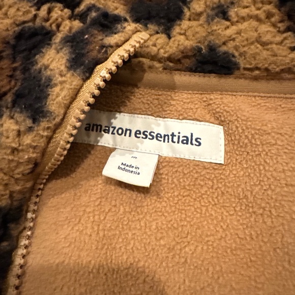 Faux Fur Leopard Jacket - Picture 2 of 7